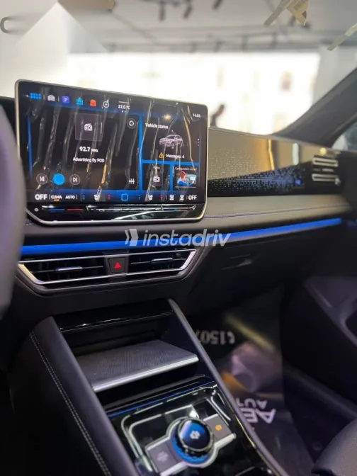 فولكس فاغن تيجون 2026 أزرق غامق مستعملة للبيع - 5