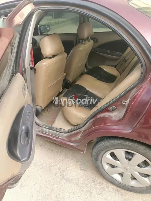 نيسان صنى 2002 نبيتي مستعملة للبيع - 2