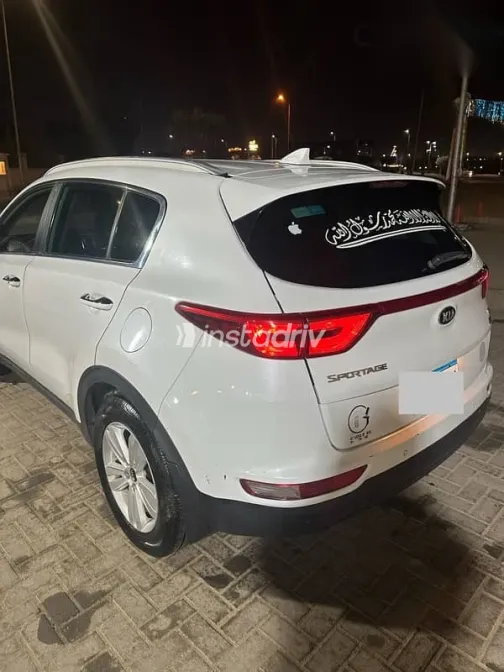 Kia Sportage 2017 White Used for Sale - 4