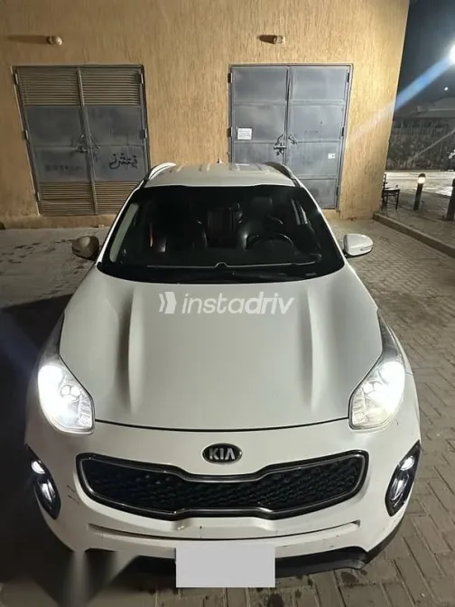 Kia Sportage 2017 White Used for Sale - 9