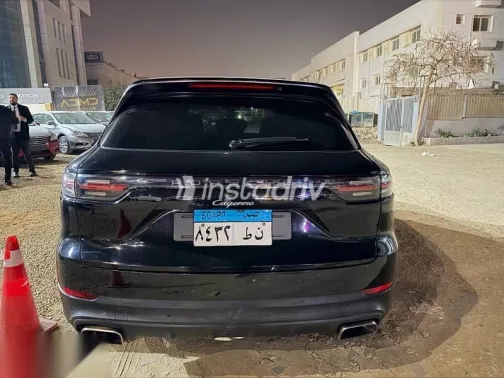 Porsche Cayenne 2021 Black Used for Sale - 4