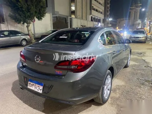 Opel Astra 2019 Gray Used for Sale - 4
