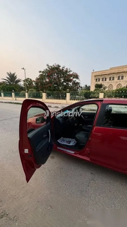 رينو لوجان 2017 نبيتي مستعملة للبيع - 7