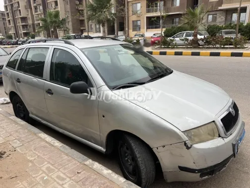 سكودا فابيا 2003 فضي مستعملة للبيع - 4