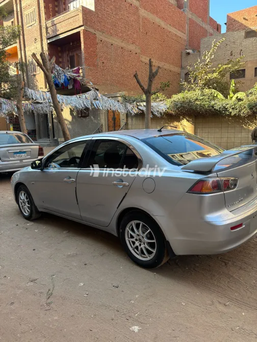 Mitsubishi Lancer 2015 White Used for Sale - 1