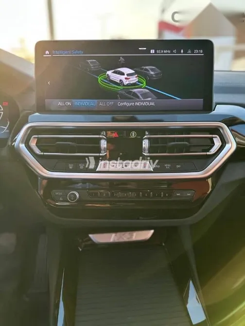 بي ام دبليو IX3 2025 أبيض جديدة للبيع - 9