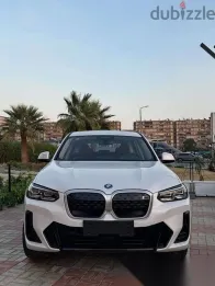 بي ام دبليو IX3 2025 أبيض جديدة للبيع