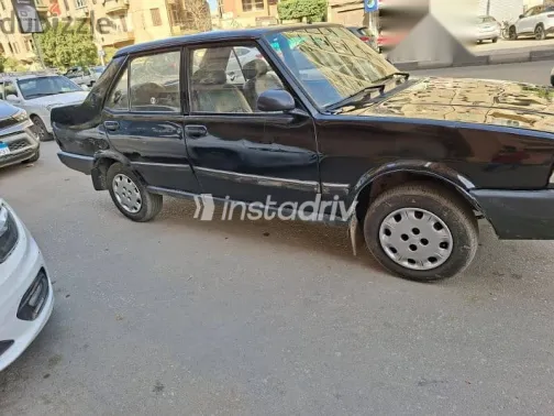 فيات شاهين 2004 أسود مستعملة للبيع - 8