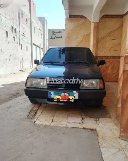 لادا سمارا 1995 أزرق غامق مستعملة للبيع - 1