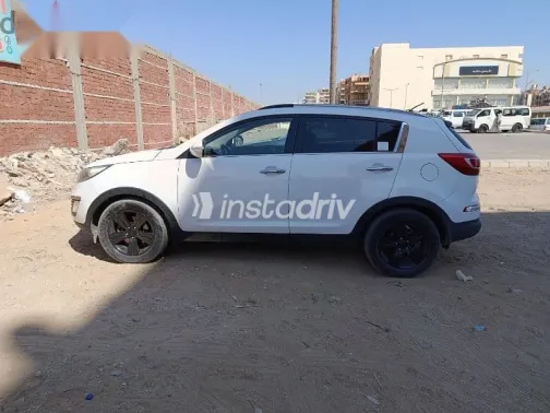 كيا سبورتاج 2012 أبيض مستعملة للبيع - 6