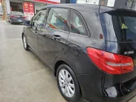 مرسيدس B 180 2014 أسود مستعملة للبيع