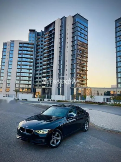 BMW 320 2018 Black Used for Sale - 1