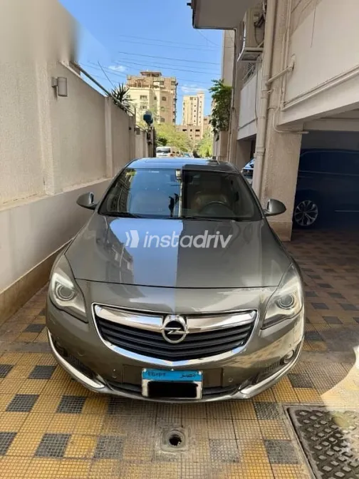اوبل أنسيجنيا 2017 رمادي مستعملة للبيع - 2