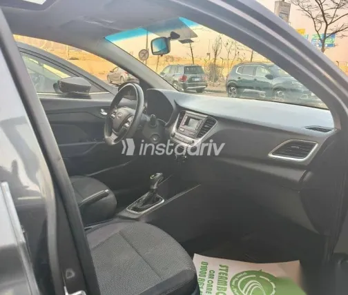 هيونداي اكسنت 2021 رمادي مستعملة للبيع - 7