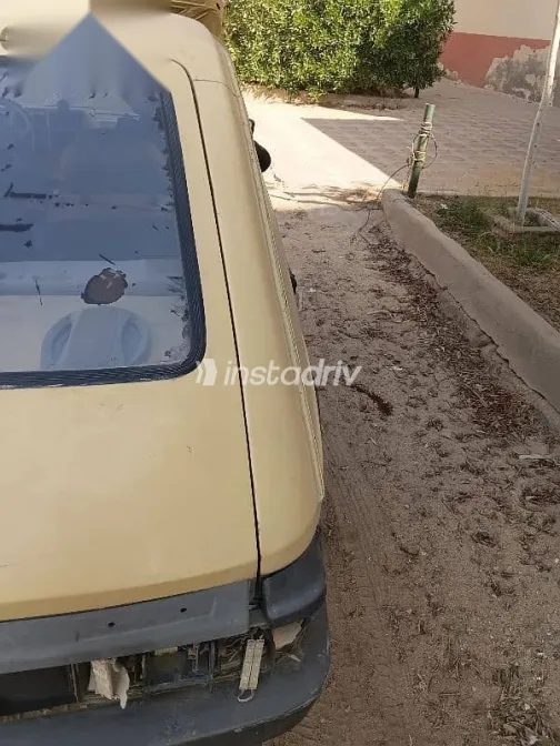 فيات 127 1983 أصفر مستعملة للبيع - 3