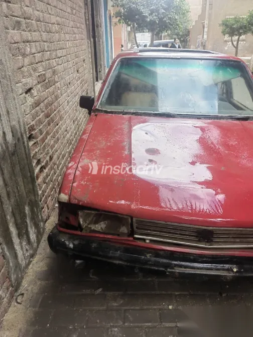 بيجو 305 1978 أحمر مستعملة للبيع - 3