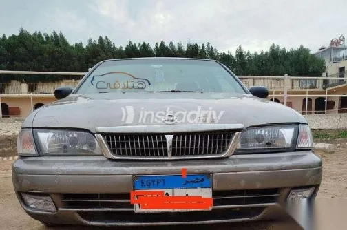 نيسان صنى 2000 بني مستعملة للبيع - 9