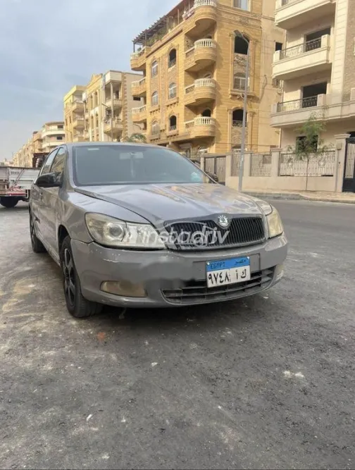 سكودا اوكتافيا A5 2006 رمادي غامق مستعملة للبيع - 5