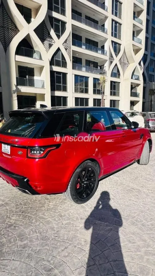 Land Rover Range Rover Sport 2021 Red Used for Sale - 3