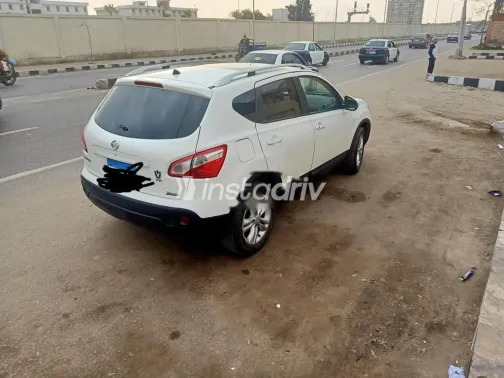 نيسان قشقاي 2013 أبيض مستعملة للبيع - 2