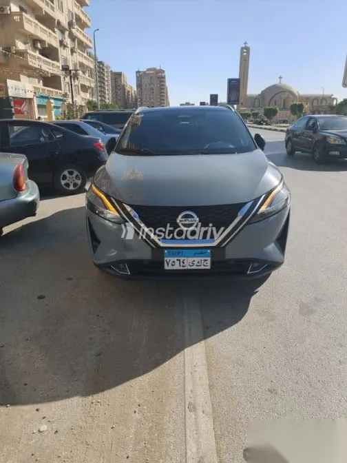 Nissan Qashqai 2021 Gray Used for Sale - 9