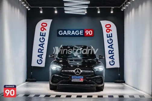 مرسيدس GLA 180 2022 أسود مستعملة للبيع - 1