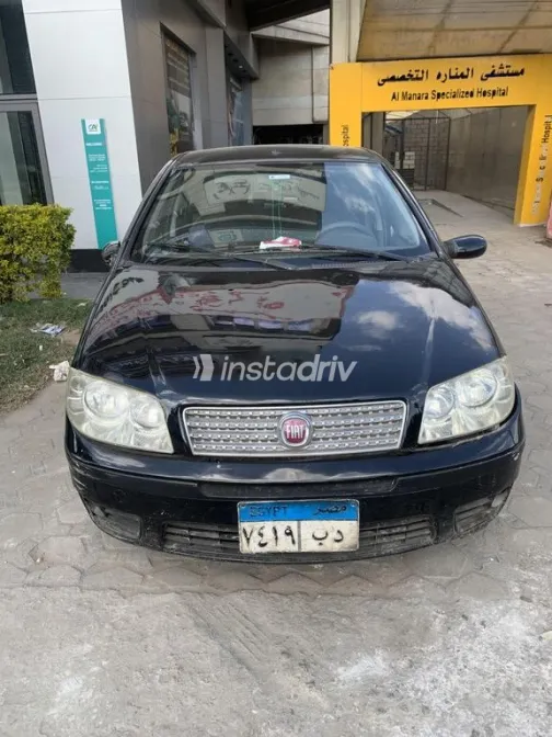 فيات بونتو 2008 أسود مستعملة للبيع - 4