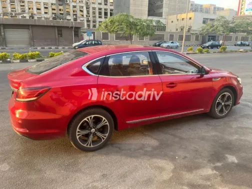 ام جى 6 2020 أبيض مستعملة للبيع - 4