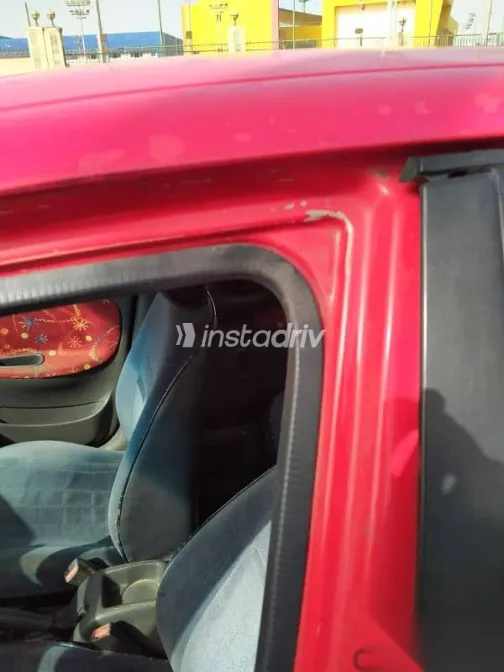 دايو لانوس 2000 أحمر مستعملة للبيع - 8