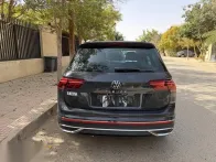 Volkswagen Tiguan 2021 White Used for Sale