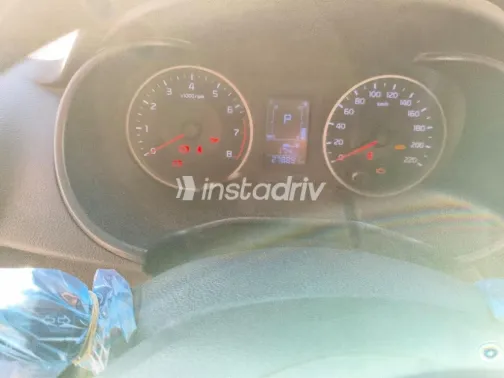 Kia Pegas 2020 White Used for Sale - 1