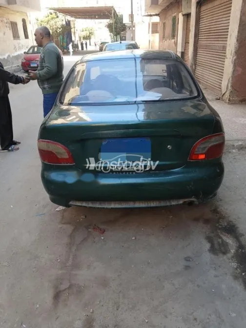 هيونداي اكسنت 1999 أخضر غامق مستعملة للبيع - 2