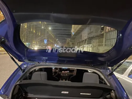 Toyota Yaris 2021 White Used for Sale - 5