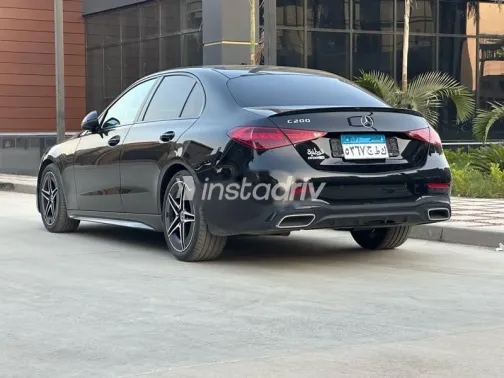 مرسيدس C 200 2023 أسود مستعملة للبيع - 5