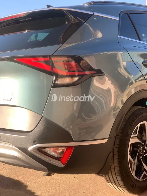 كيا سبورتاج 2023 أبيض مستعملة للبيع - 9