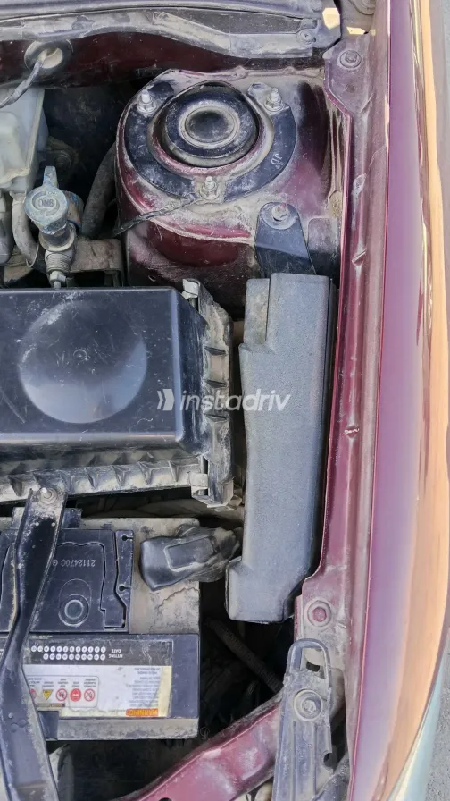 بى واى دى‬ F3 2016 أبيض مستعملة للبيع - 4