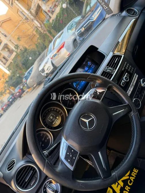مرسيدس C 180 2012 أبيض مستعملة للبيع - 8