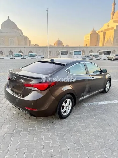 Hyundai Elantra 2015 Brown Used for Sale - 4