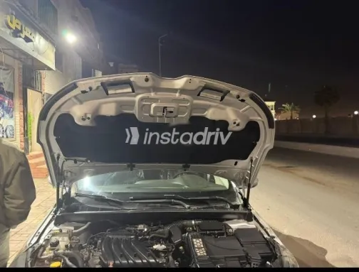 Renault Megane 2019 White Used for Sale - 1