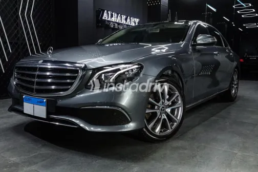 مرسيدس A 180 2018 رمادي مستعملة للبيع - 2