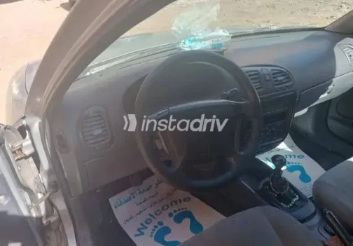 دايو نوبيرا 1998 أبيض مستعملة للبيع - 10