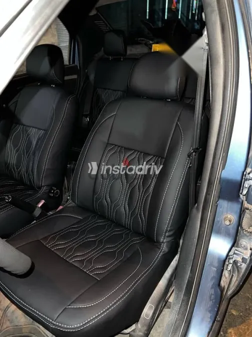 رينو لوجان 2013 أزرق غامق مستعملة للبيع - 5