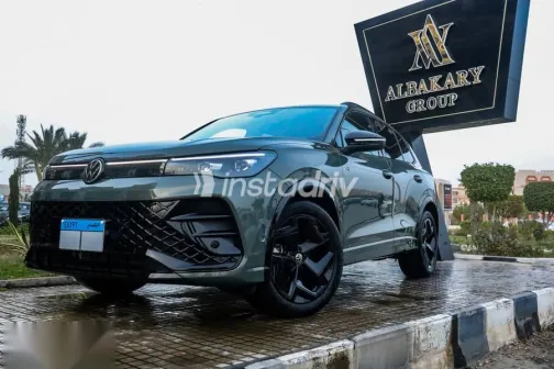 Volkswagen Tiguan 2025 Silver Used for Sale - 3