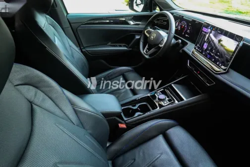 Volkswagen Tiguan 2025 Silver Used for Sale - 8