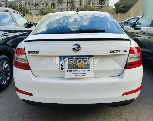 Skoda Octavia 2015 White Used for Sale - 3