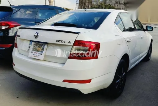 Skoda Octavia 2015 White Used for Sale - 5