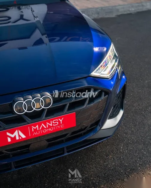 اودي A3 2026 أزرق غامق جديدة للبيع - 2