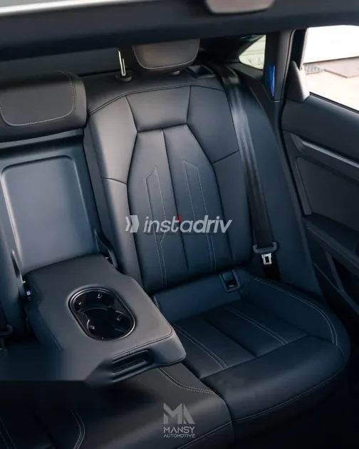 اودي A3 2026 أزرق غامق جديدة للبيع - 5