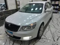 سكودا فانتازيا 2011 أبيض مستعملة للبيع