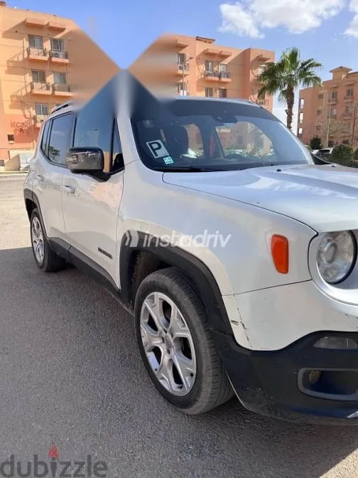 Jeep Renegade 2016 White Used for Sale - 3